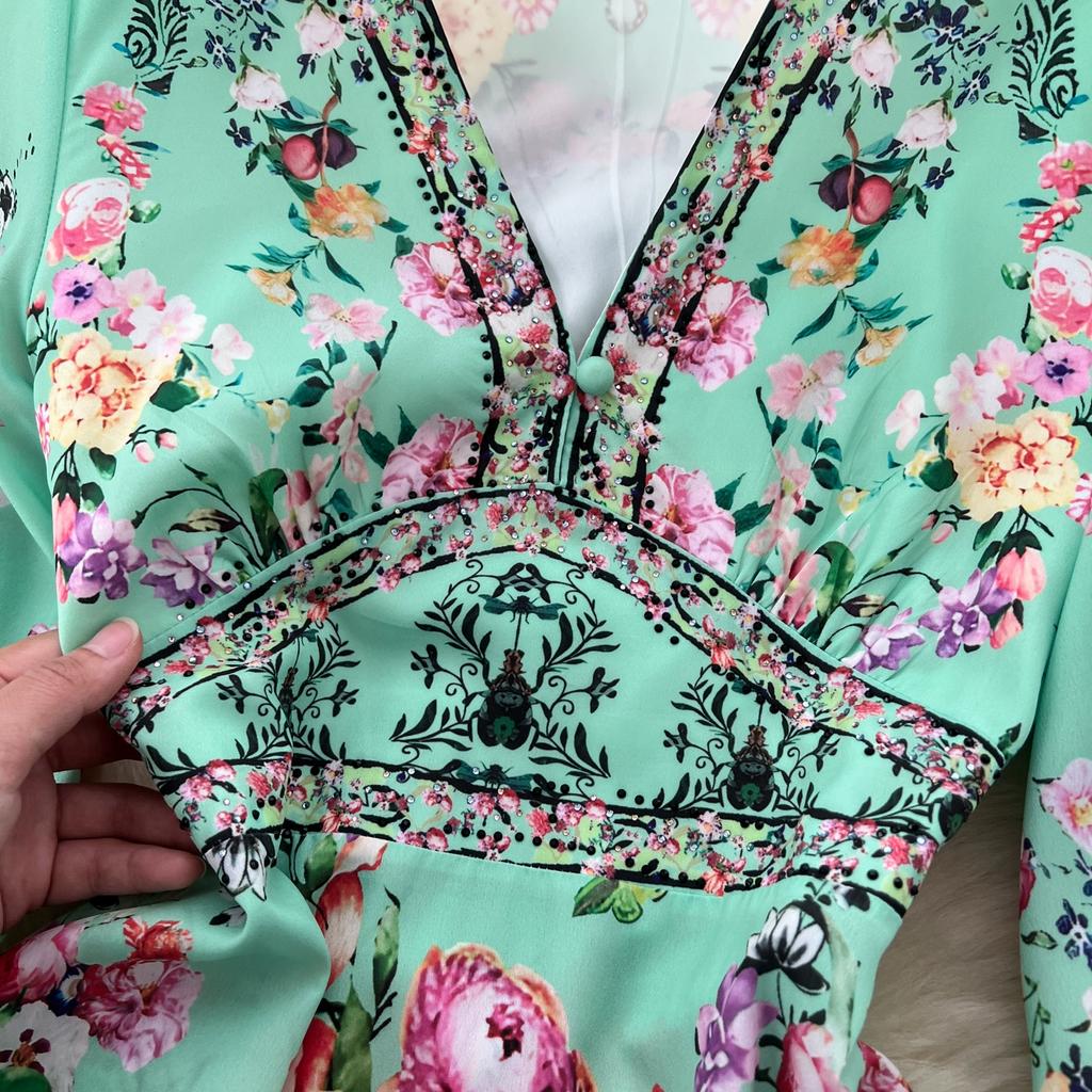 Spring Autumn Women Vintage Print Hot Drilling Chiffon V-neck Long Maxi Holiday Beach Dresses