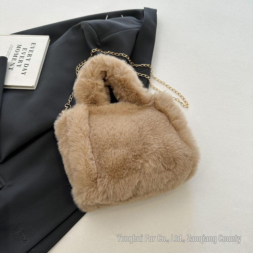 Mini Borsa in Finta Pelliccia di Coniglio Rex Autunno/Inverno: Borsa a tracolla con catena, morbida, alla moda e versatile per donna