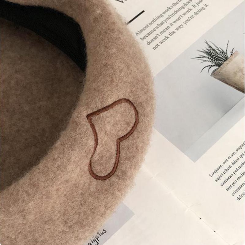 Love Embroidered Tweed Beret Hat Female Autumn And Winter Korean Version Retro Painter Hat