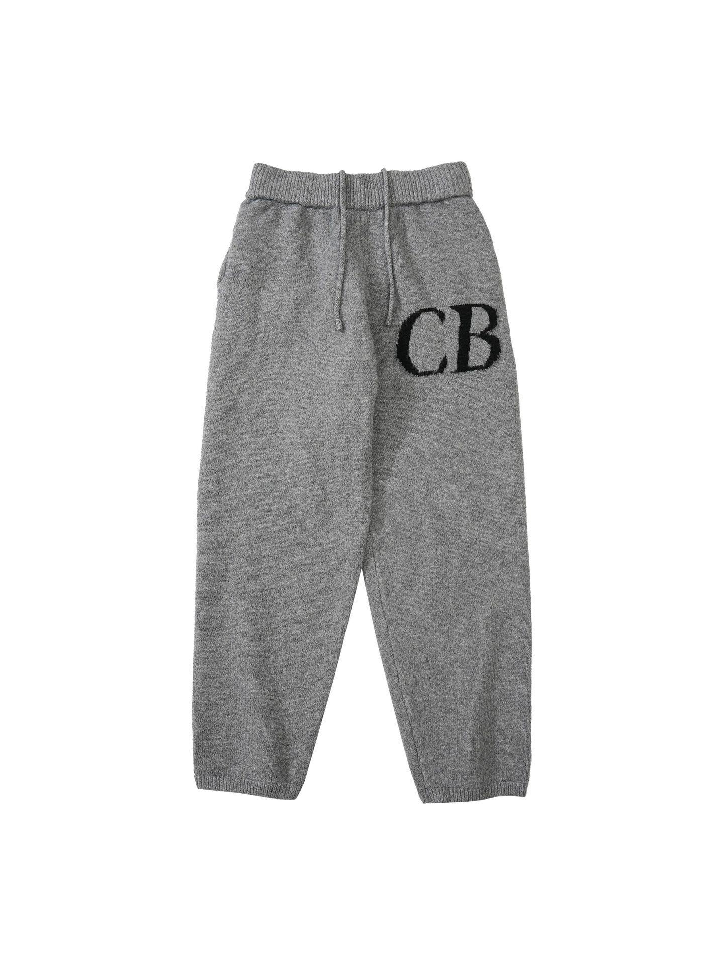 

CB Trendy Minimalist Logo Жаккардовый свитер - унисекс, свободный крой, круглый вырез S