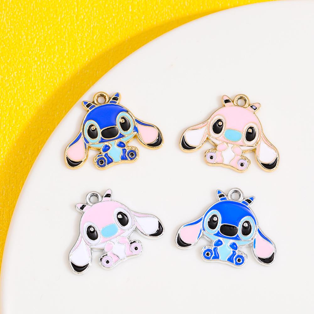 Přívěsek Stitch Kreslený Kapkový Olej Slitinové Šperky Doplňky pro DIY Náramky, Oblečení a Klíčenky