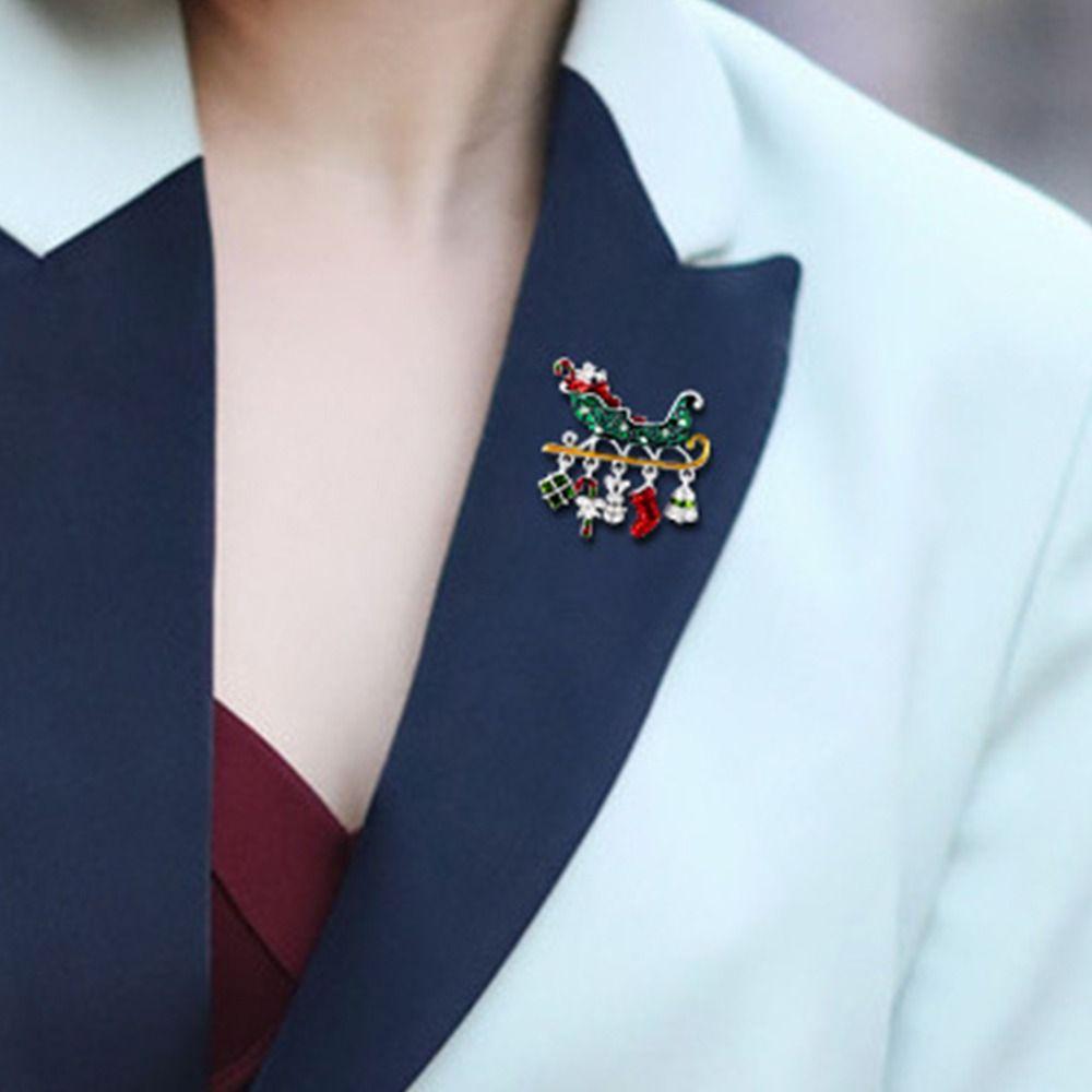 Wreath Bell Dripping Oil Women Brooch Korean Style Badge Clothes Accessories Christmas Present