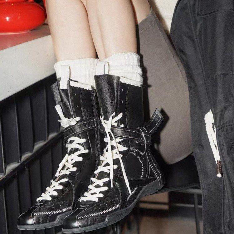 2025 platform short boots women's boxing summer new medium tube versatile German training boots British style Martin boots retro