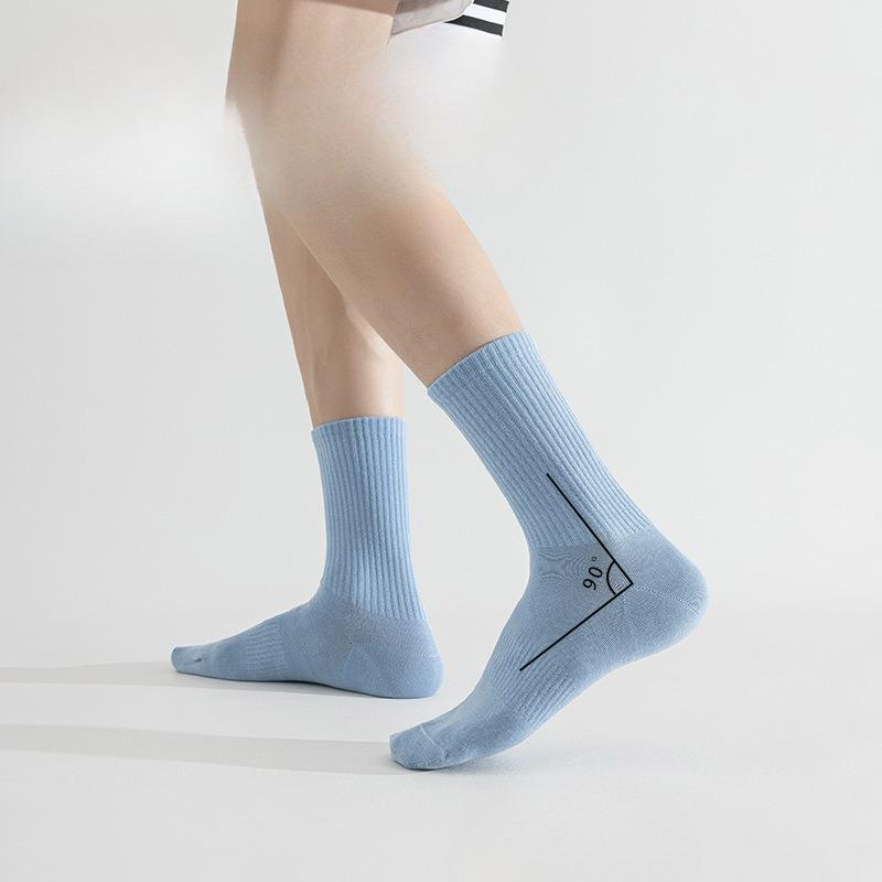 Men's Autumn and Winter Trend Pure Cotton Anti-odor and Sweat-absorbing Sports Long Tube Basketball 90° Right-angle Men's Socks