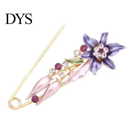 Cardigan Brooch Pin 3D Flower Decor Scarf with Rhinestone Stable Lock Inlay Thick Anti-exposure Suits Coats Sweaters Shawl Buckle