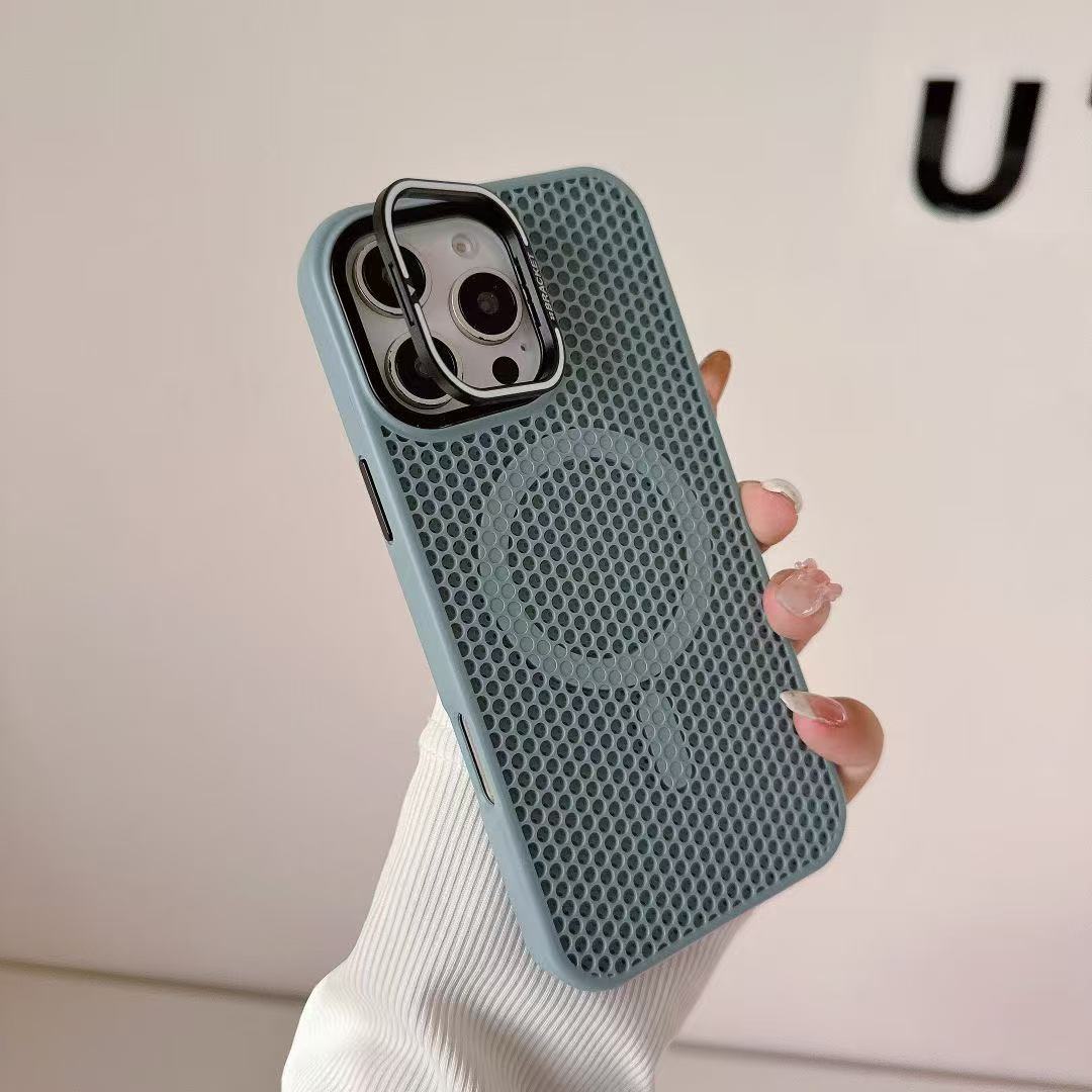 

Охлаждающая сетка-соты для чехла Magsafe для 16 17 Pro Max 15 14 13 12 11 Алюминиевый держатель для объектива Крышка для беспроводной зарядки For iPhone 16 Pro Max светло-синий