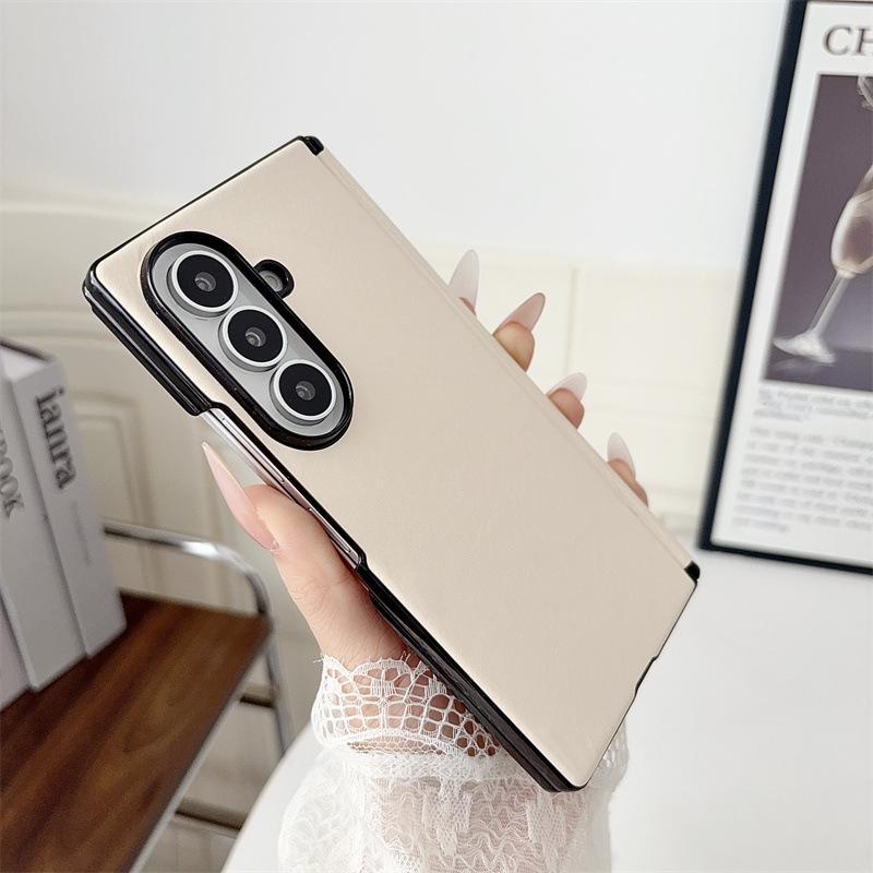 Samsung Galaxy Z Fold8 Ultra Leather Texture Protective Case