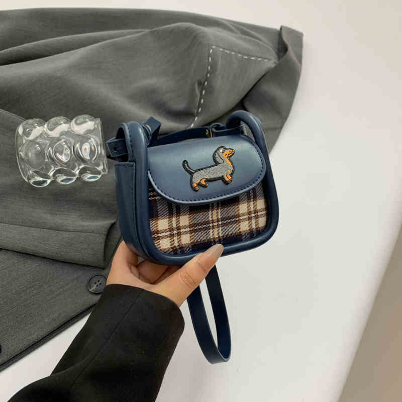 

Женские мини клетчатые сумки кроссбоди Модный дизайн с клапаном и застежкой-защелкой Кошелек для губной помады и монет Осенняя повседневная маленькая квадратная сумка