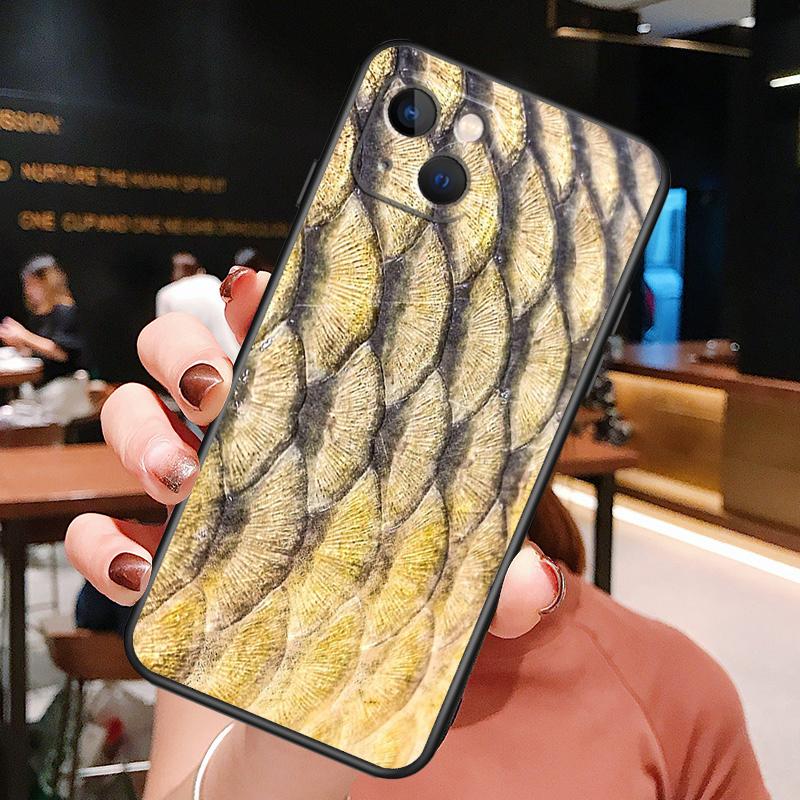 Carp Fishing Fish Phone Case For iPhone 16 Pro Max 15 14 13 12 11 Pro Max Plus 12 13 Mini XR 16e Funda Cover