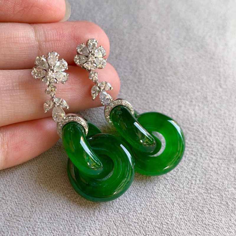 

Классические винтажные серьги-цепочки из натуральной смолы с кристаллами, подходят для роскошных и элегантных женских свадебных украшений.