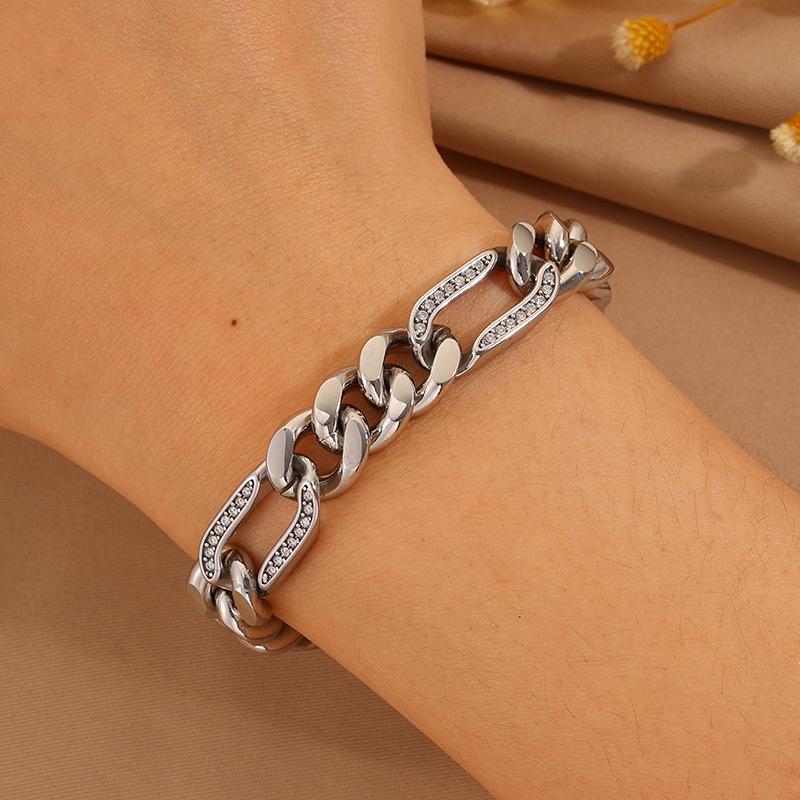 18K Gold Plated Women's Titanium Steel Cuban Chain Bracelet with Diamond Inlay - Luxurious European & American Fashion