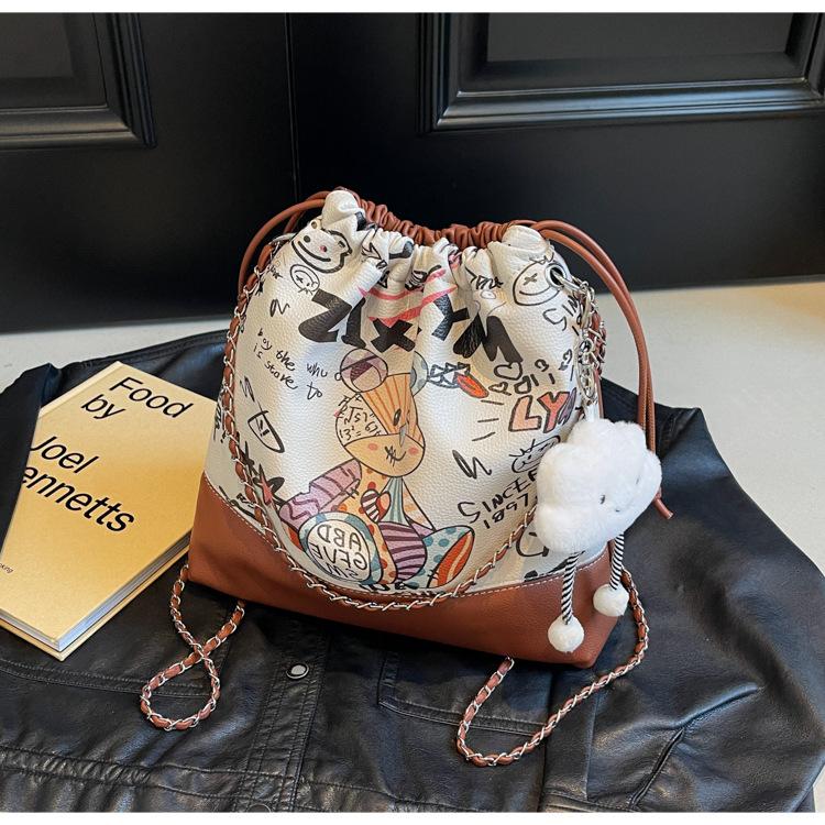 New Beautiful Niche Armpit Bag Large Capacity Foreign Style Bag Women's Fashion Trend Cute Shoulder Bag