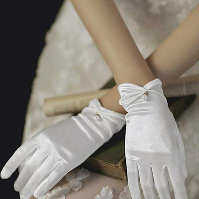 Guantes de Satén Retro para Boda Cortos Elegantes Pétalo Perla Guantes de Novia Versátiles Baile Transpirables Guantes de Conducir