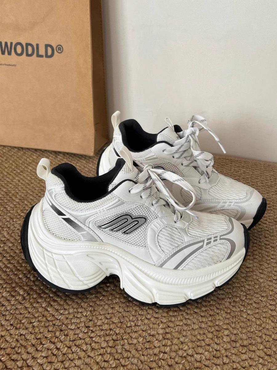 

Кроссовки как у Чжао Лусы, новая коллекция 2025 года, весна-осень, жареная улица, на толстой подошве, универсальные, суперхит, ретро, повседневные спортивные туфли 40