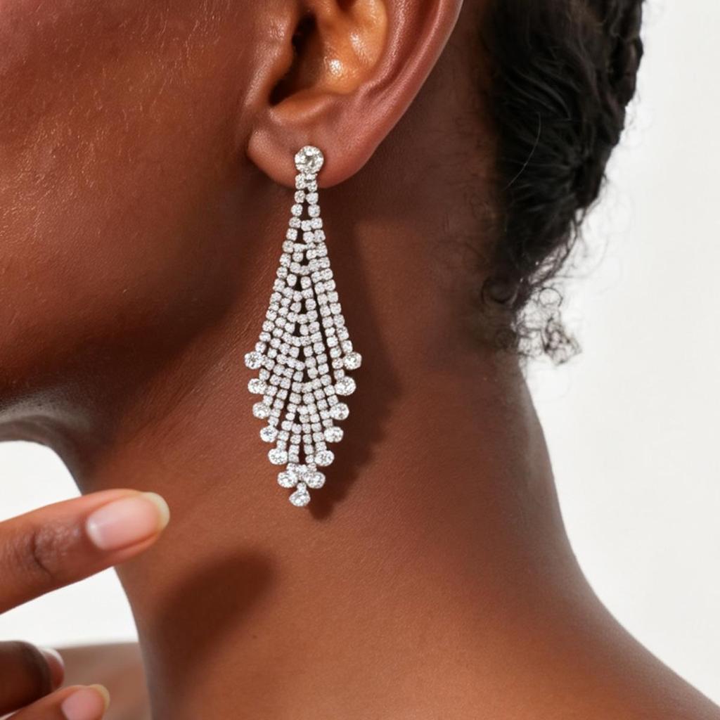 Silver Needle Rhinestone Tassel Earrings: Elegant and Luxurious Cross-Border High-End Commuter Studs with Unique Personality