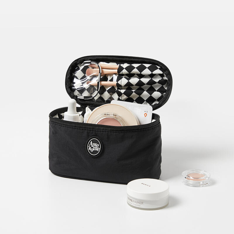 

Тонкая косметичка (37003189)