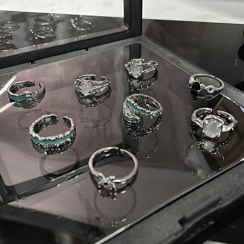 Niche Design Moonstone Cold Wind Dark Personality Gemstone Open Ring Advanced Sense Index Finger Ring Female