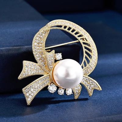 Elegant and Grand Female Diamond Ribbon Brooch, Pearl Brooch, Light Luxury and High-end Design Sense