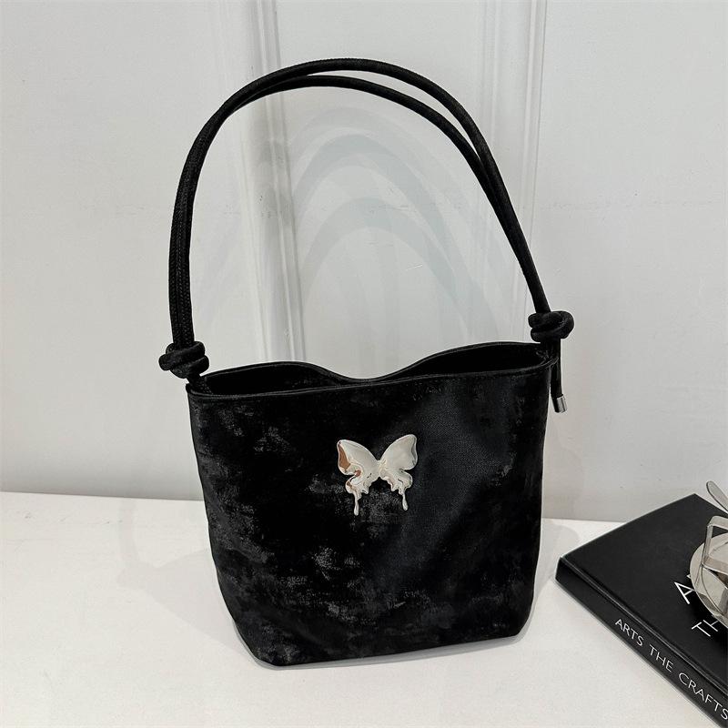 Butterfly Fashion Gentle Shoulder Bag Women'S Spring And Summer Foreign Style Large Capacity Underarm Bag Tote Bag Going Out