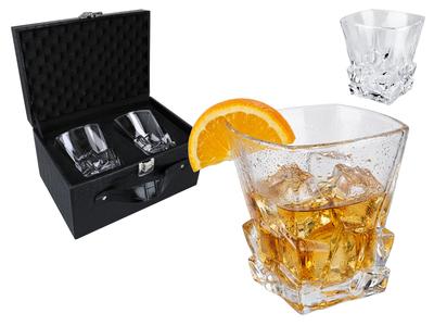 Trinkgeschirr – Becher & Gläser