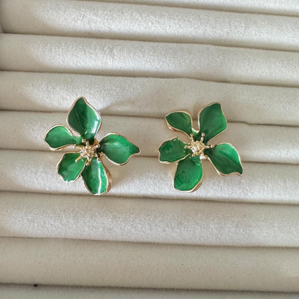 Chinese Style 2024 Drip Glaze Flower Petal Stud Earrings - Exaggerated Niche Design for Luxurious Elegance
