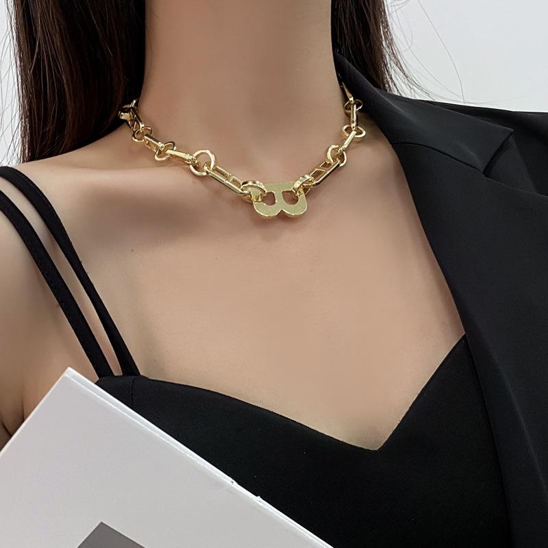 Exaggerated Personality B Letter Necklace Female Trend Metal Wind Collarbone Chain Thick Sweater Chain Hip Hop Style Accessories