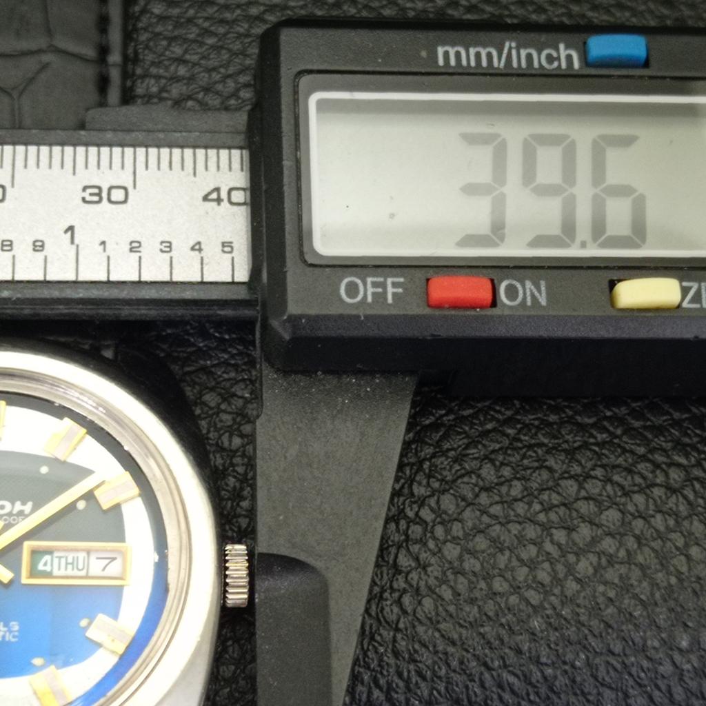 VINTAGE RICOH R31 AUTOMATIC JAPAN MENS BLUE COLOR DIAL WATCH a700749-5 R204-a700749