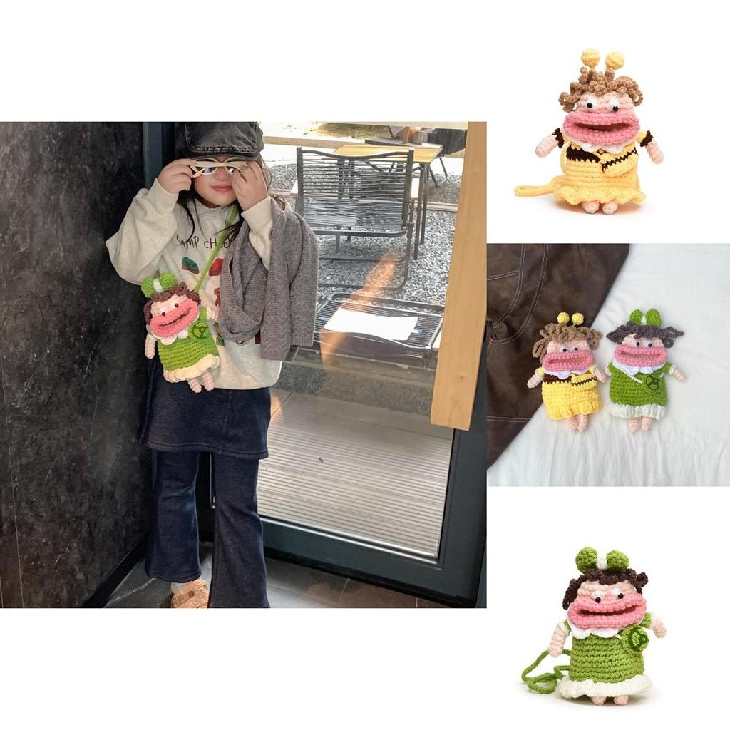 Delightful Mouth Large Doll Crossbody Bag For Kids With Vibrant Colors And Style Playful