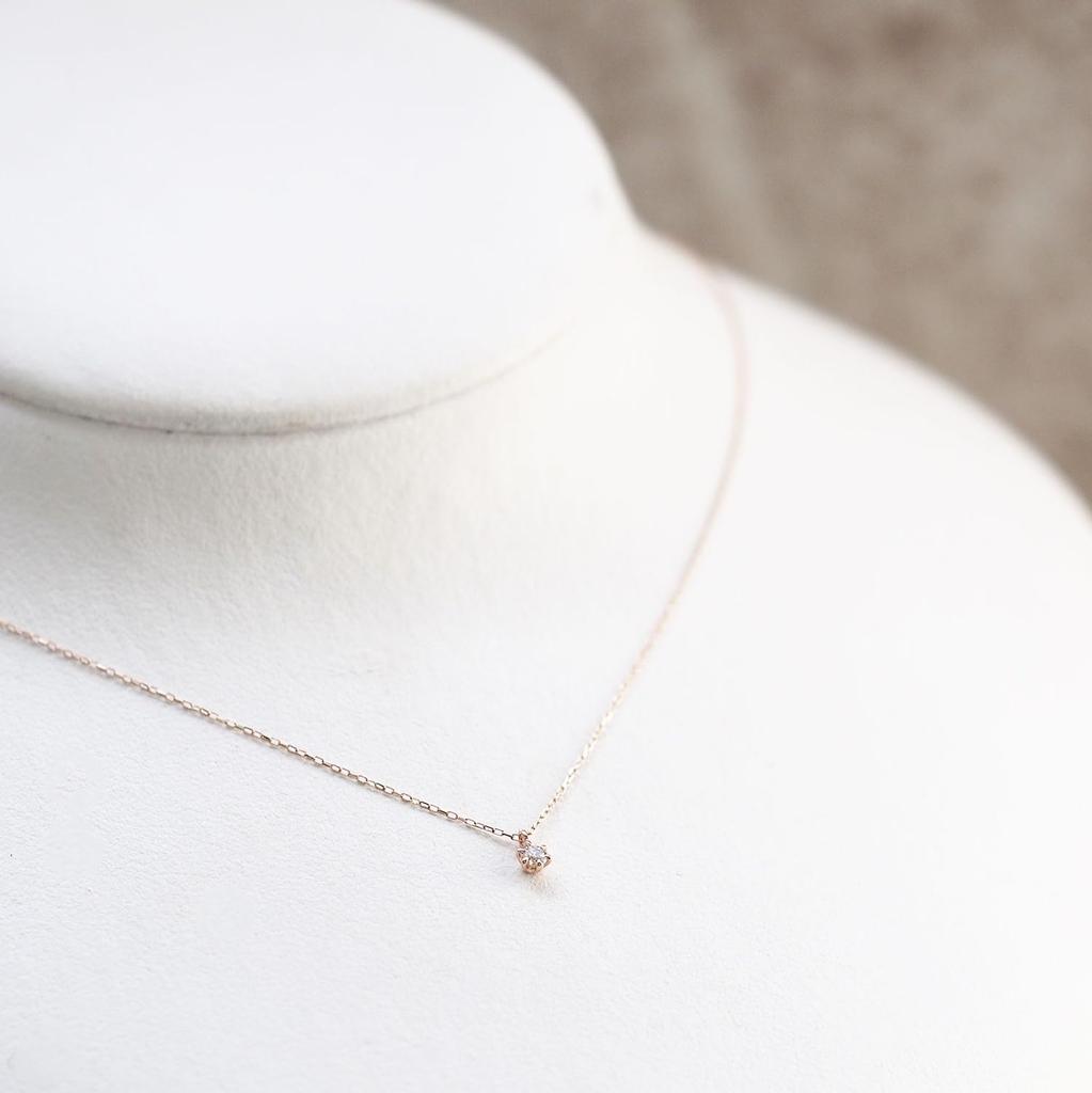Diamond Necklace K10 Gold Small Gift sparkle of [Soy] (0.05ct / / / Through) Elegant, Delicate, (April Birthstone) (Sophisticated diamond) (Pink Gold)