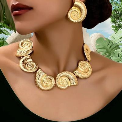 1 Set of Light Luxury Snail Conch Stud Earrings Necklace Set, Vacation Seaside Ocean Retro Personality