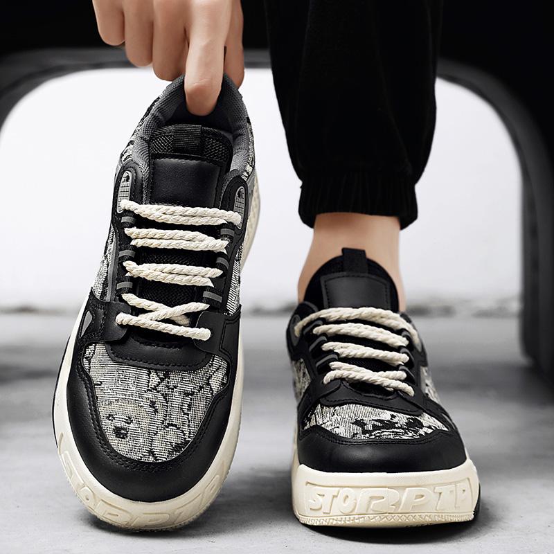 Student Sports Board Shoes Four Season Men's Thick Soled Shoes Soft Sole Comfort Outdoor Walking Shoes Fashion Youth Trendy Shoe