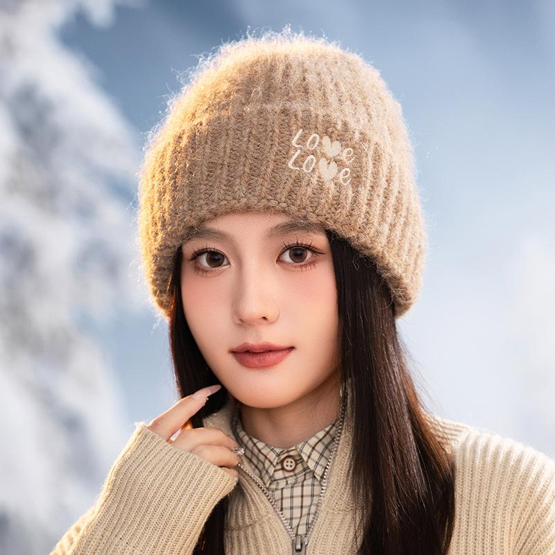 Korean Version of Letters LOVE Plus Velvet Warm Wool Hat Autumn and Winter Versatile Windproof Ear Protection Head Hat Big Head Circumference Pile Hat