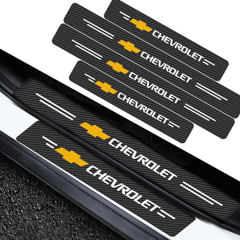 4Pcs Emblem Carbon Fiber Car Door Sill Protection 3D Sticker Accessories for Chevrolet Cruze Aveo Captiva Lacetti Car Styling