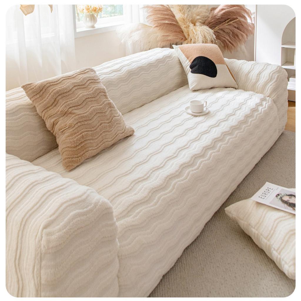 Autumn and Winter New Elastic Sofa Cover Plush Striped Sofa Cover All Inclusive Anti Slip Anti Cat Scratch Protective Cover