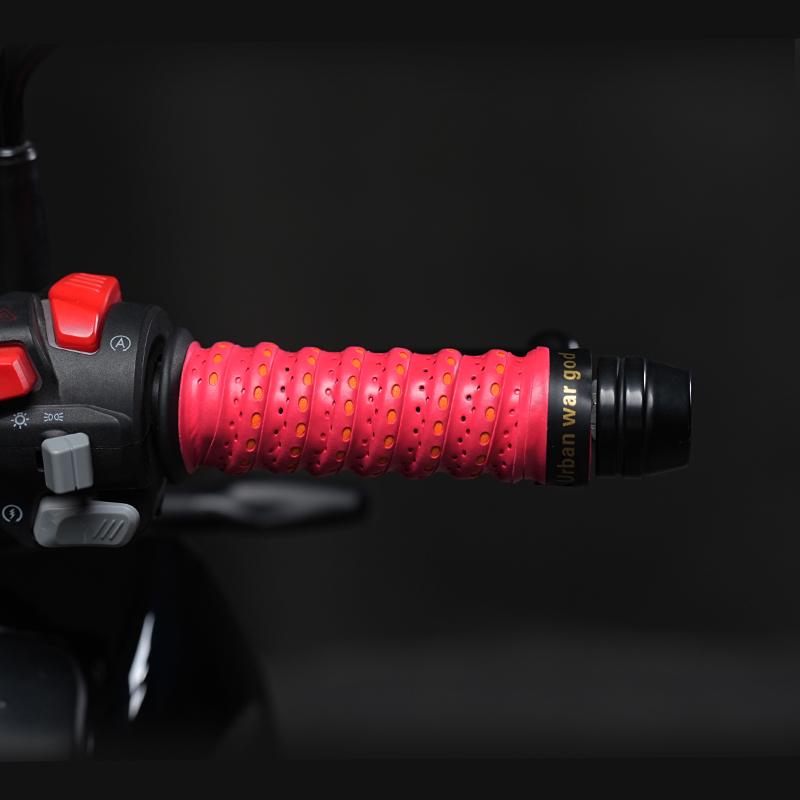 Anti-Slip Leather Motorcycle and Electric Scooter Handlebar Grip & Twist Cover