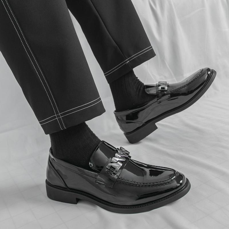 Fashion Men Shoes Retro Business Loafers Black Green PU Men Thick-soled Anti-slip Fashionable Leather Shoes Social Shoes Sizes 38-46