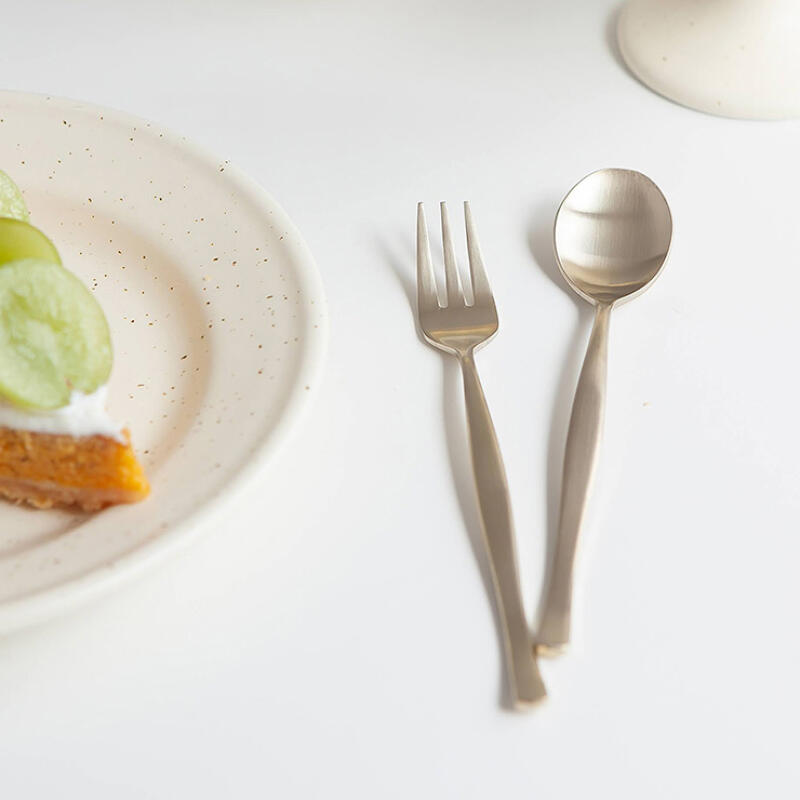 Nicott Satin Gold Teaspoon