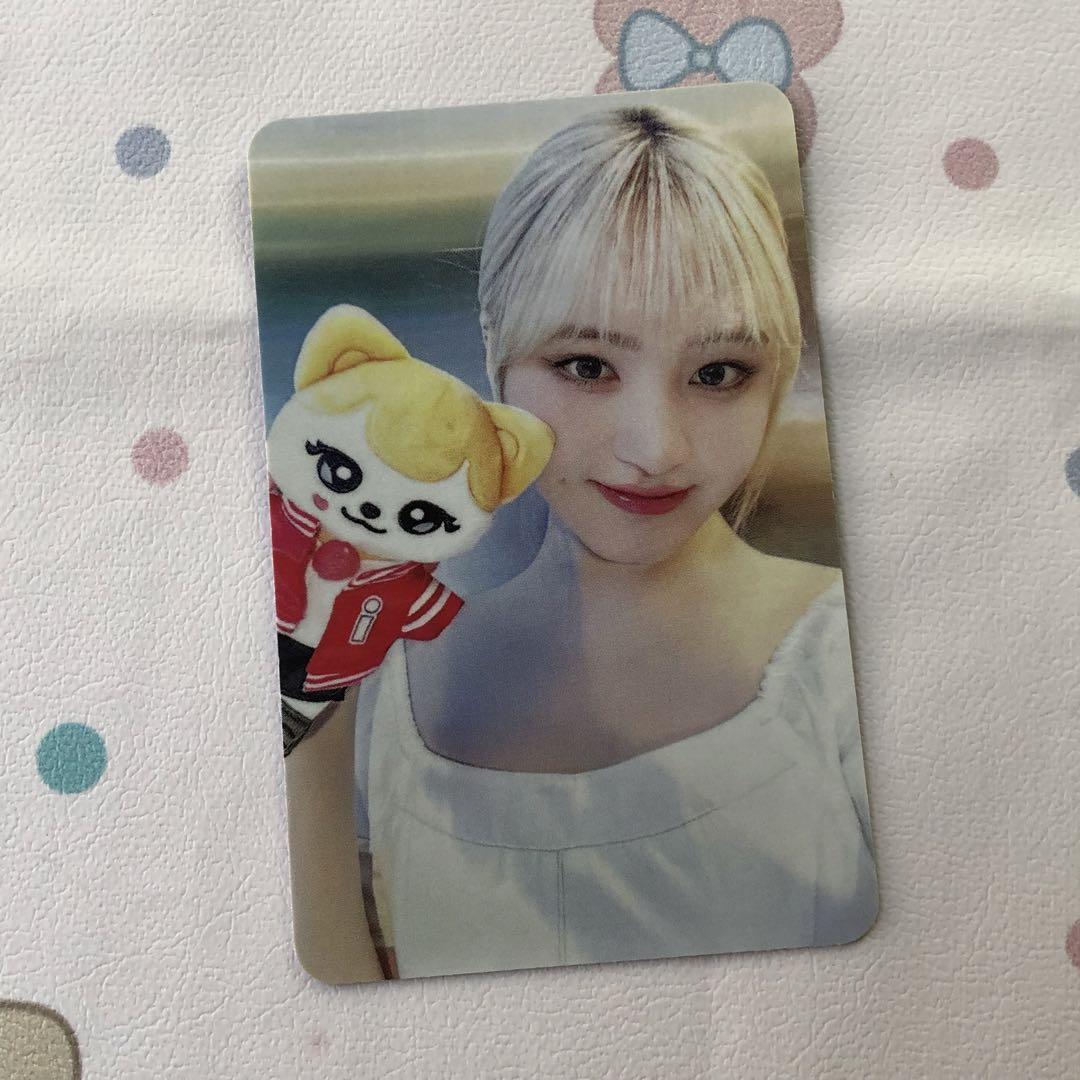 

[Б/У] IVE 2-й период 2-й день Эксклюзивный тур для FC Лиз Сеульский концерт Торговая карта