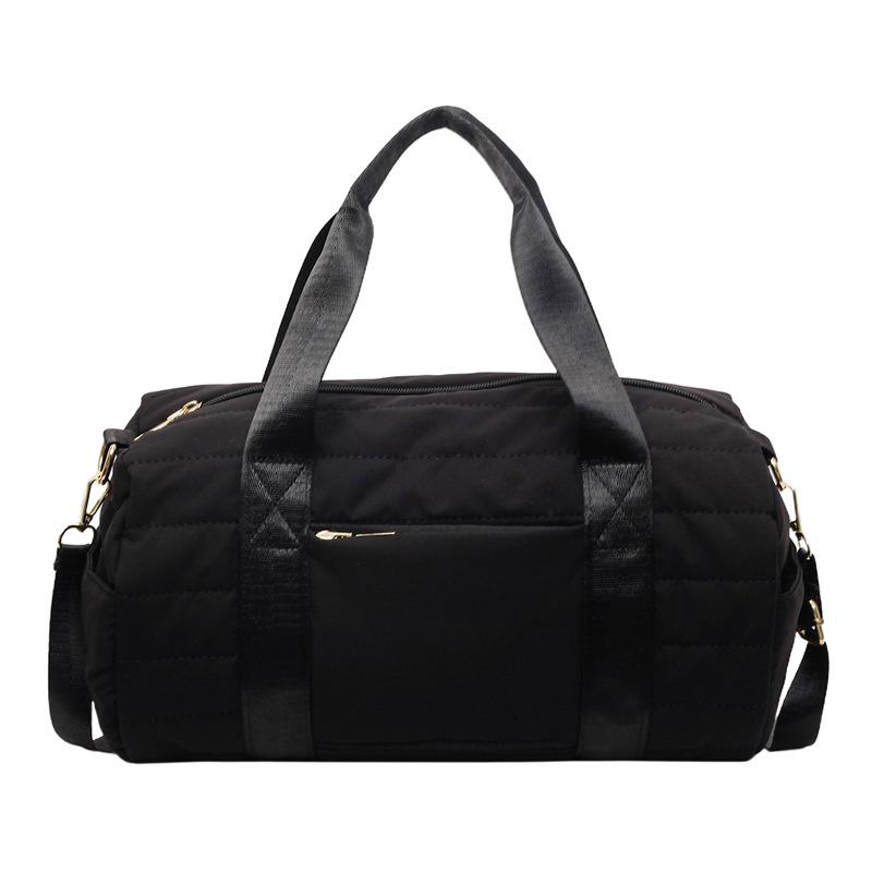

Large-Capacity Quilted Plaid Travel Bag for Outings and Sports