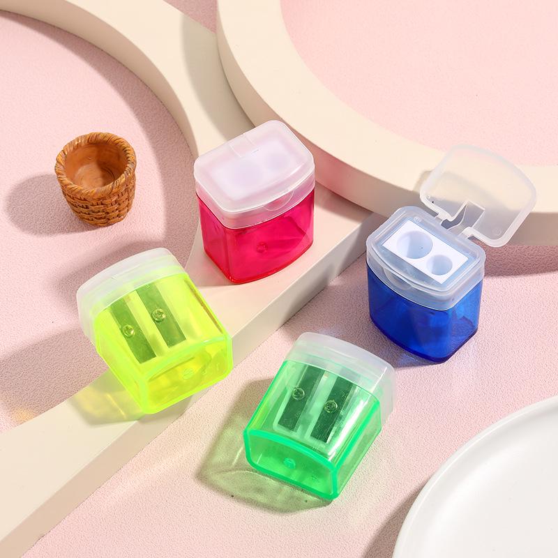Double-hole Covered Plastic Pencil Sharpener for Students - Cute, Hand-cranked Children's Stationery Gift