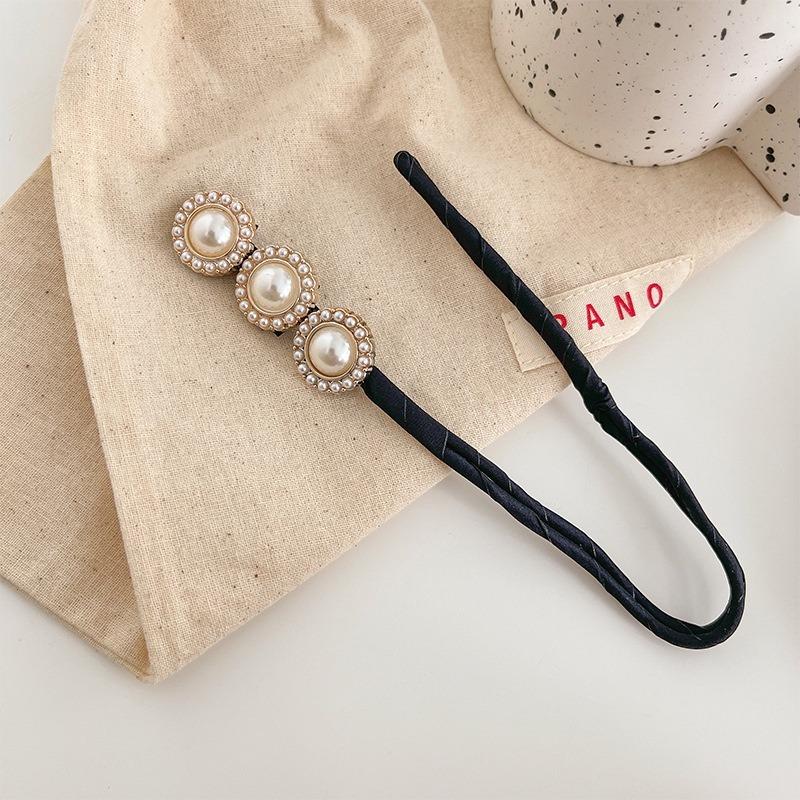 

Korean Style Pearl Hair Accessories for Girls Fluffy Hairball Petal Braided Hair Plate Hairbows - Recurrence Card Offer