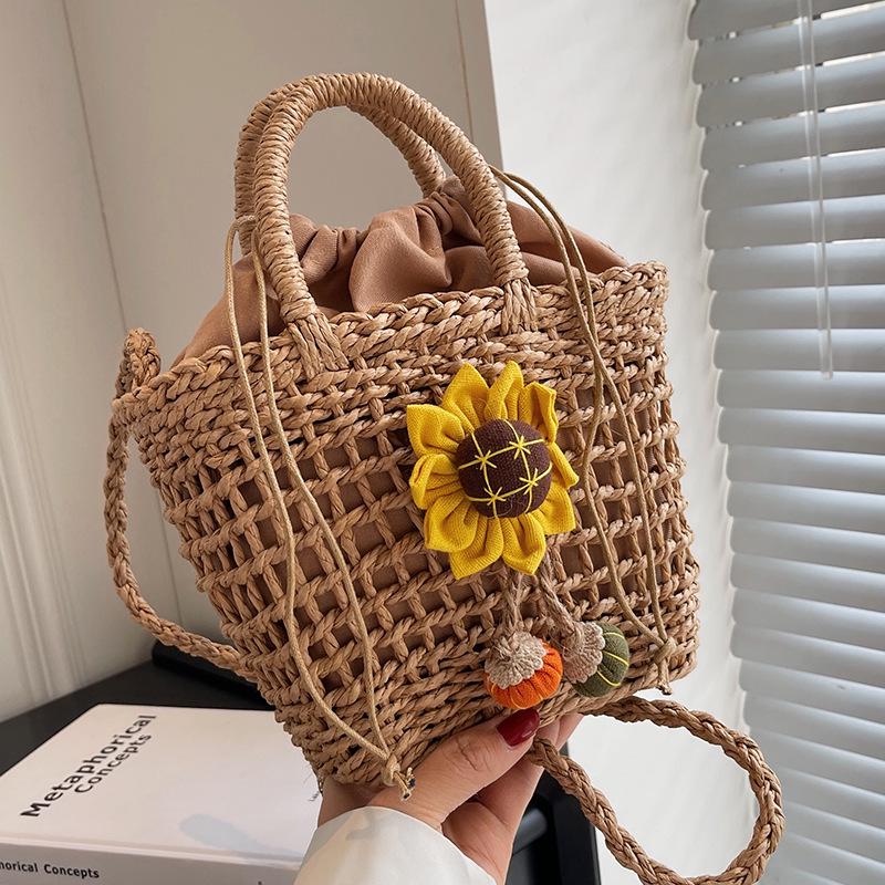 2024 Trendy Handmade Woven Beach Crossbody Straw Bag for Women