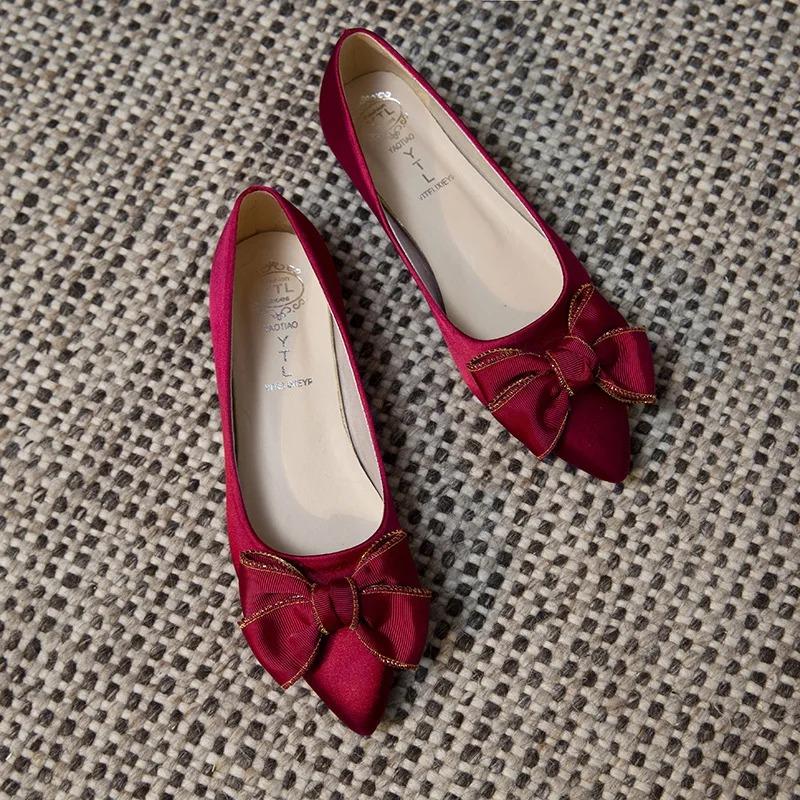 Fashion Bow-Knot Shoes Woman 2024 Shallow Mouth Casual Female Sneakers Flats Pointed Toe Butterfly New Wedding Dress Fabric Rubber