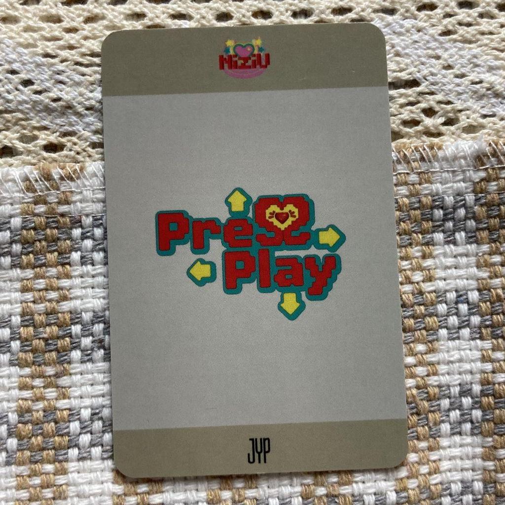 [USED] NiziU Korea 2nd Week PressPlay Limited Sanok Maya Trading Card