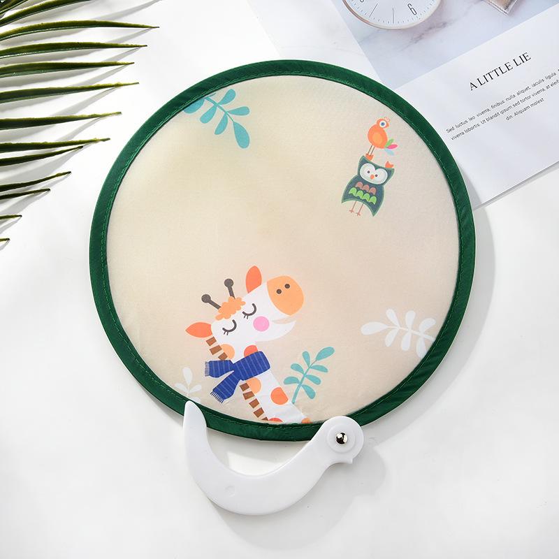 Pc Portable Folding Fan With Handle, Cartoon Mini Round Fan, Plastic Summer Accessory, Fancy Style For Creative Party Gift,