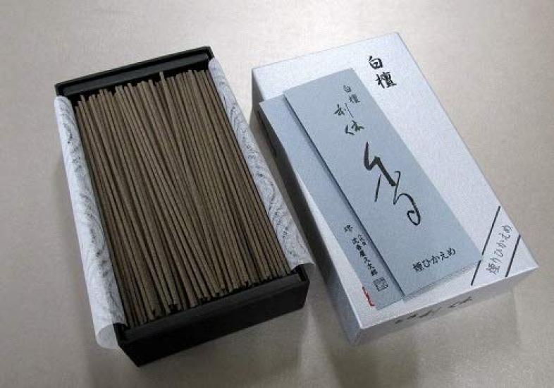 Rikyu Sandalwood Large Rose Incense Sticks 130g