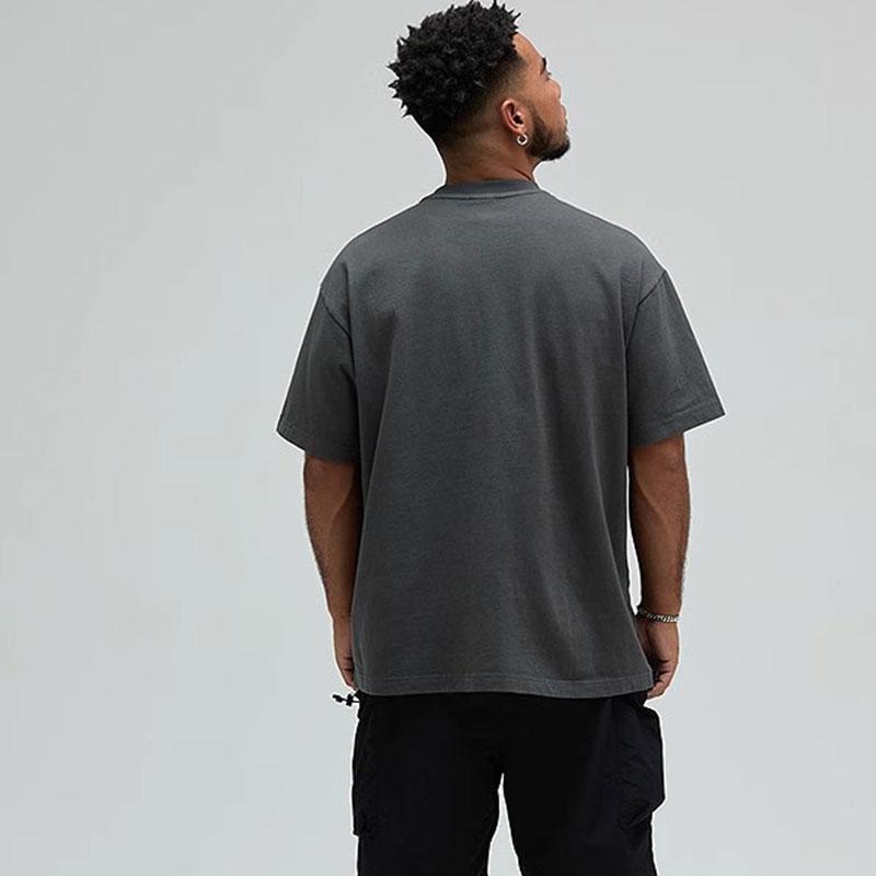 Undefeated T-Shirts Unisex Crew Neck UC52GSS07M