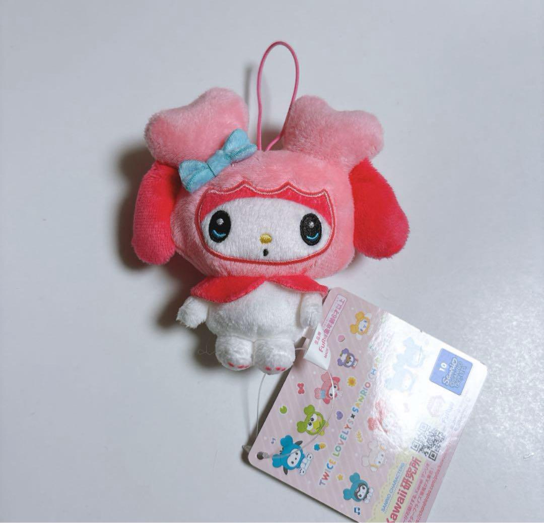 

[USED] TWICE Sanrio Mascot Keychain Momo Mobley My Melody GiGO