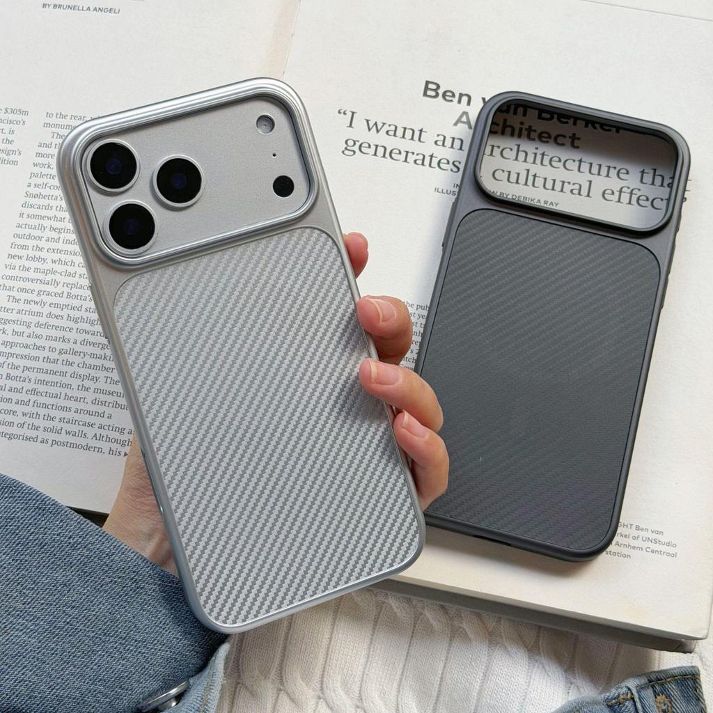 Apple 17 Pro Max Titanium Shield Carbon Fiber Magnetic iPhone 16/15 Pro Case