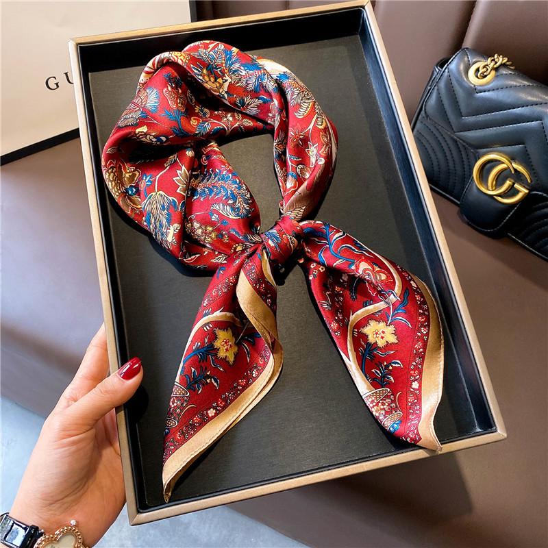 Silk 68cm Retro Small Square Scarf - Spring & Autumn Fashion Accessory for Women